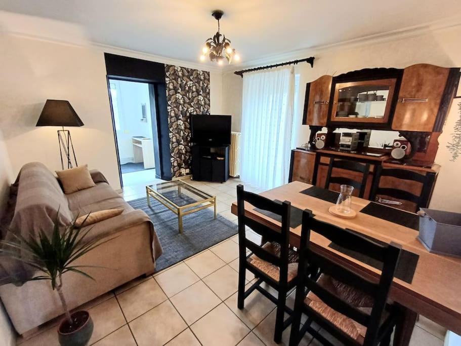 Maison De Village Avec Jardin Torpes  Εξωτερικό φωτογραφία